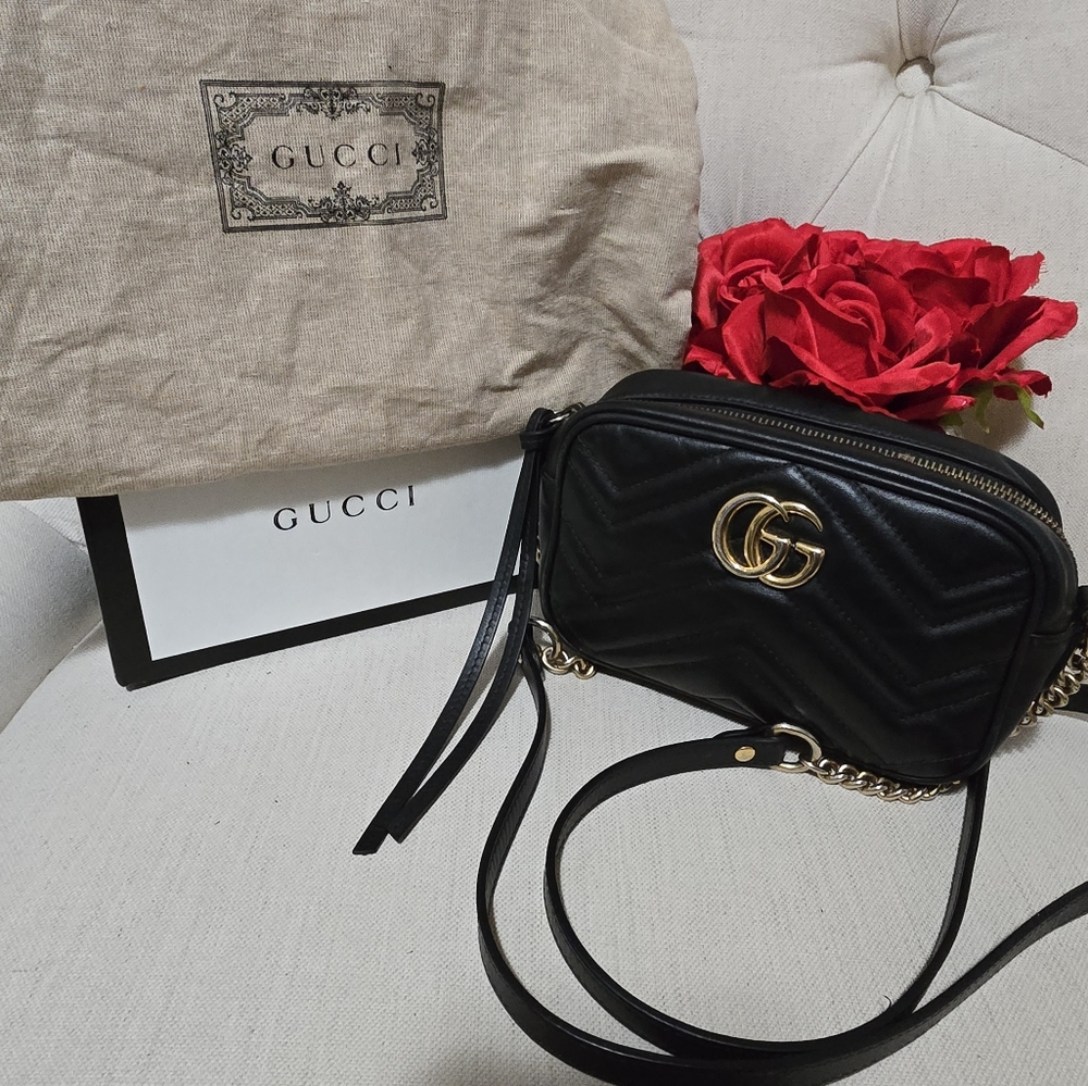 GG Marmont Mini Matelassé Shoulder Bag Cross Body AUTH with Receipt from Gucci